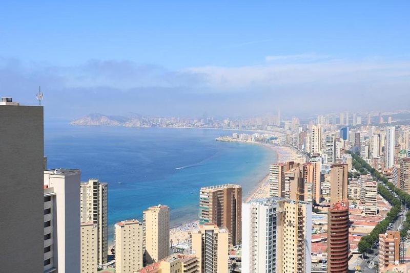 Vista Al Mar Appartement Benidorm Buitenkant foto